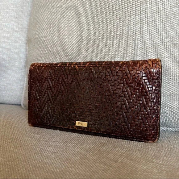 Salvatore Ferragamo Long Wallet Brown Herringbone Leather Unisex Made in… - Picture 4 of 15